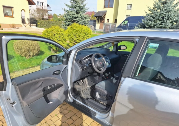 Seat Toledo cena 9000 przebieg: 237000, rok produkcji 2006 z Zawiercie małe 92